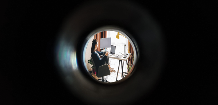 Spying through peephole