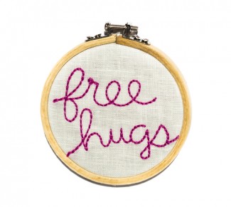 Photo_of_free_hugs_sign