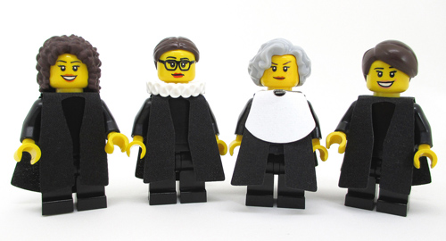 Lånte Synlig håndvask Female SCOTUS justices are portrayed in LEGO form