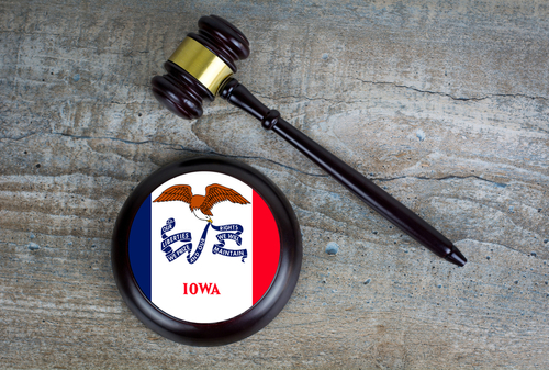 shutterstock_iowa flag and gavel